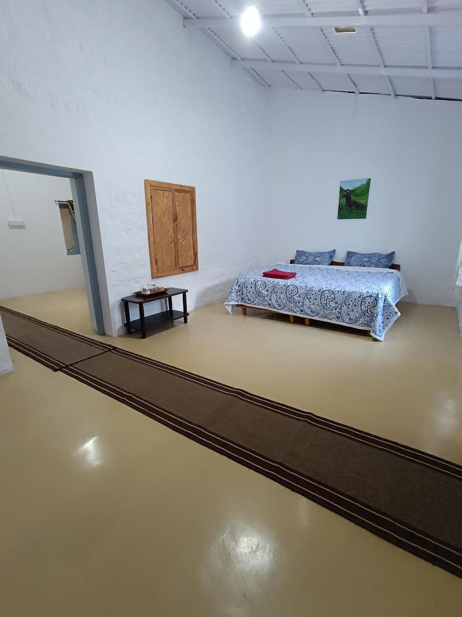 Moksha Infinity Valley Котагири Стая снимка